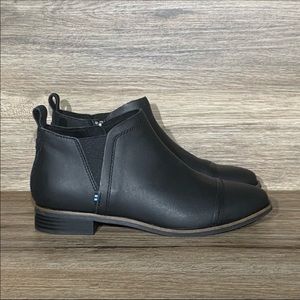 TOMS Reese leather ankle bootie